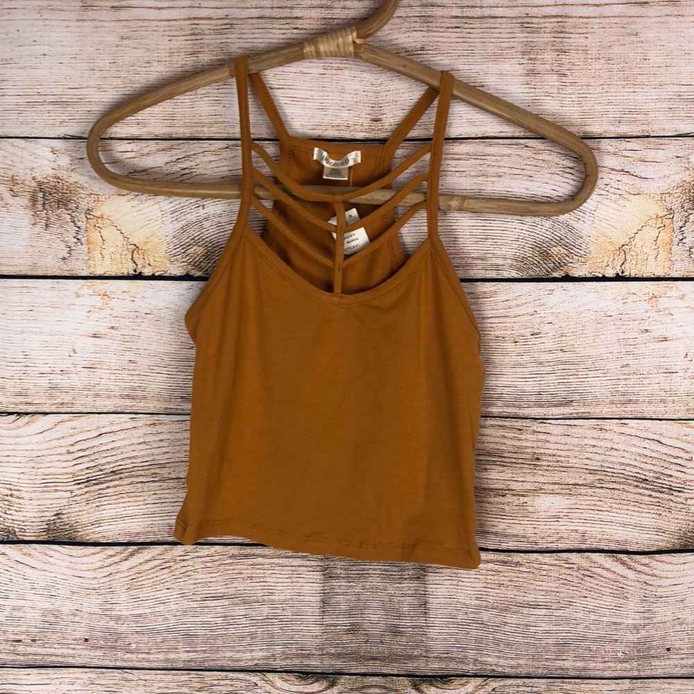 Crop top